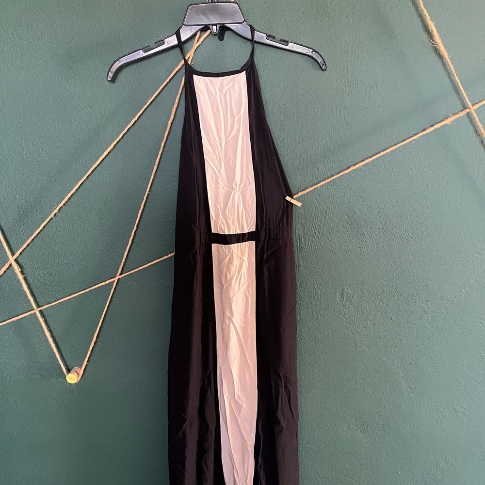 Elegant Summer Black and Beige Midi Dress